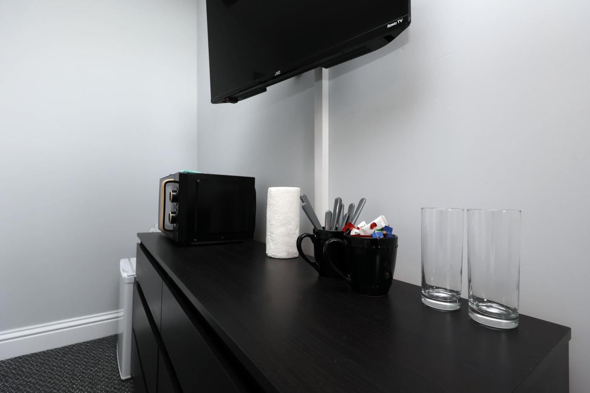 En-Suite Double Rooms, Smart Tv Comfy Style Llanelli Exteriér fotografie
